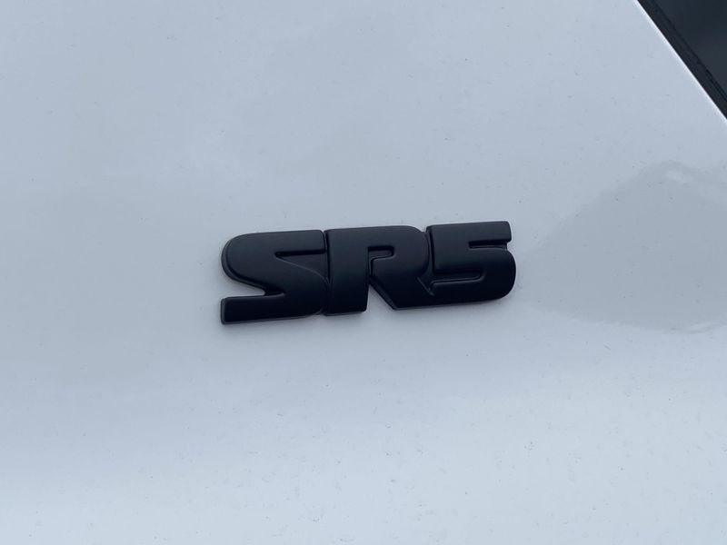 2024 Toyota 4Runner Image 4