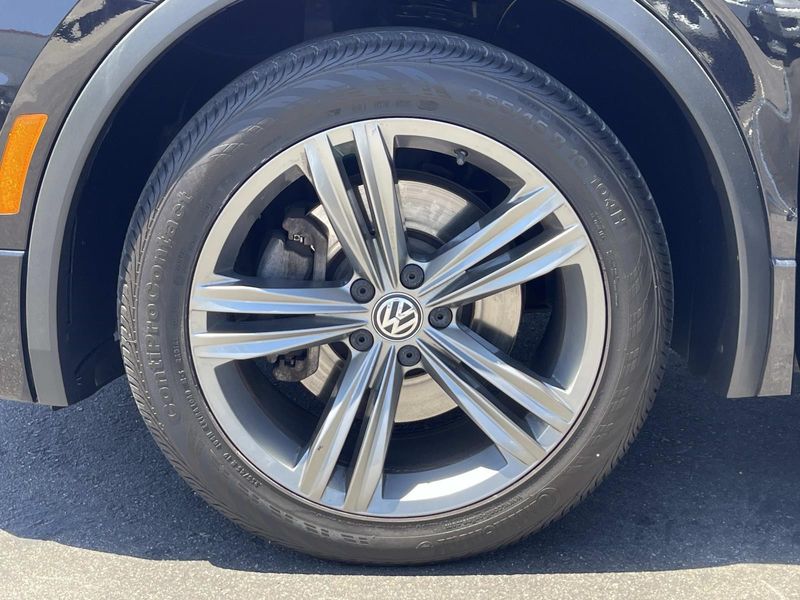 Used 2018 Volkswagen Tiguan 2.0T SEL FWD