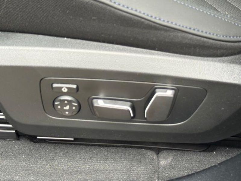 New 2026 BMW X3 30 xDriveImage 18