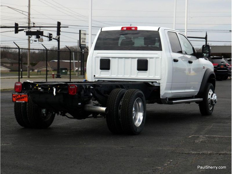 2024 RAM 5500 Tradesman Chassis Crew Cab 4x4 84
