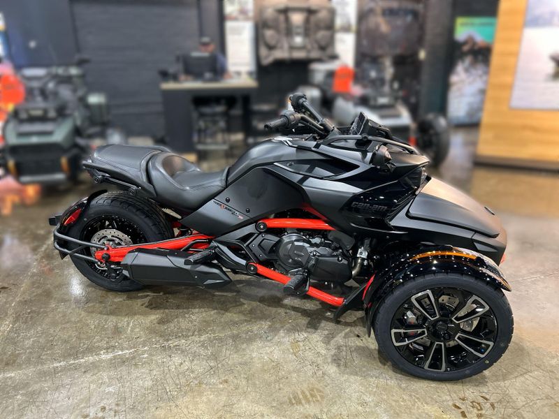 New 2026 Can-Am SPYDER F3-S (SE6) Image 16