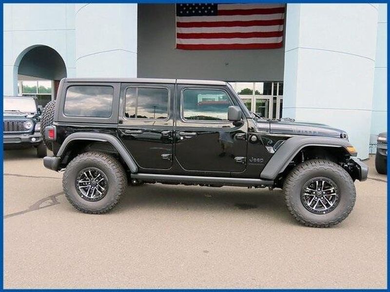 New 2025 Jeep Wrangler WillysImage 2