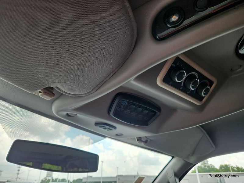 2017 GMC Savana 2500 Image 47