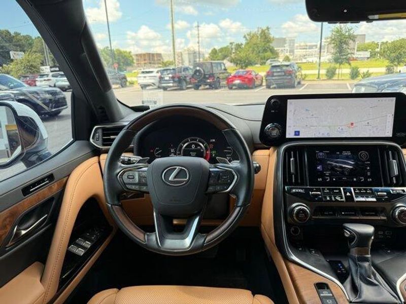 Used 2022 Lexus LX 600 Luxury