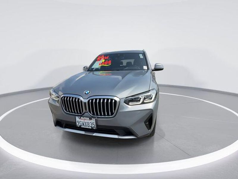 Used 2023 BMW X3 sDrive30iImage 3