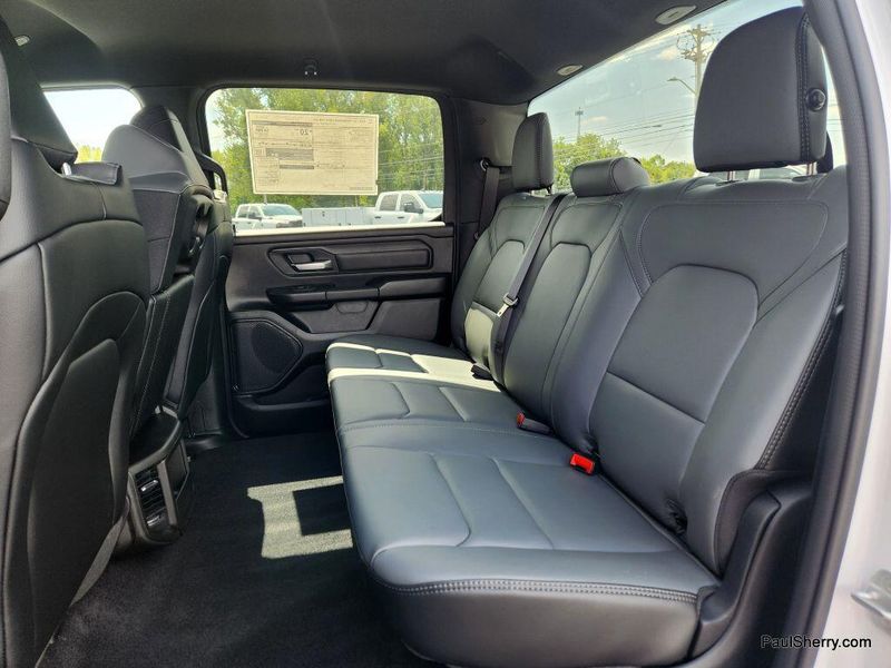 New 2026 RAM 1500 Tradesman Crew Cab 4x4 5'7' Box