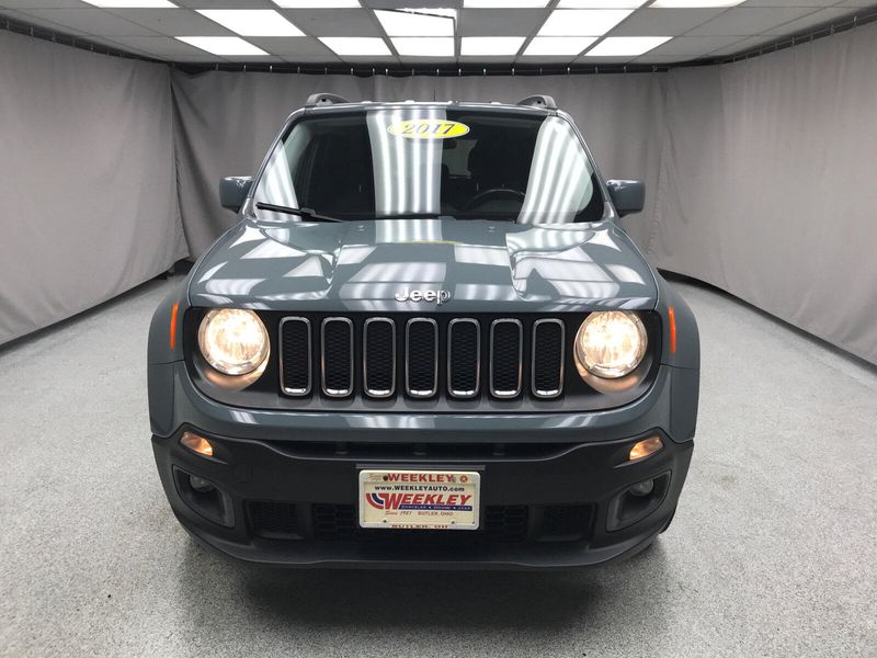 2017 Jeep Renegade LatitudeImage 18