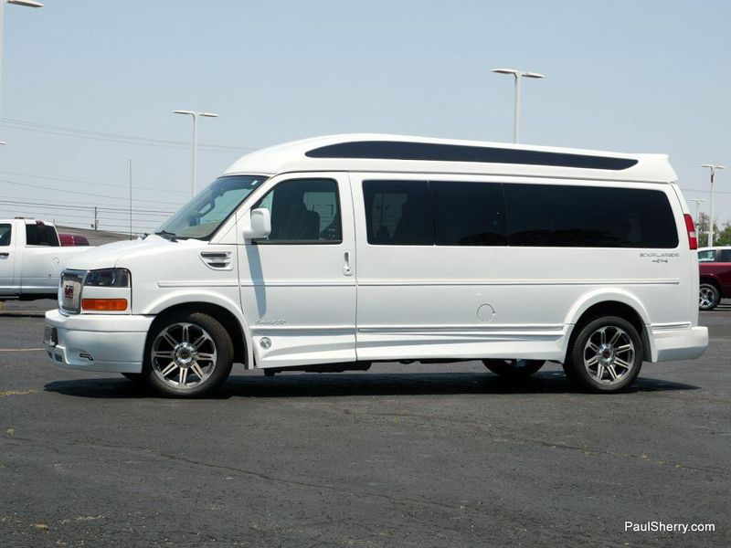 2018 GMC Savana 2500 Image 8