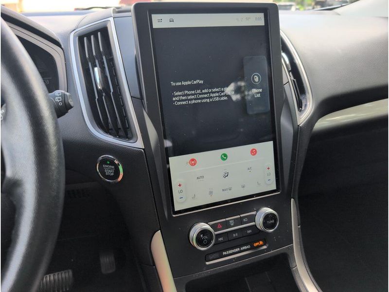 Used 2024 Ford Edge SELImage 13