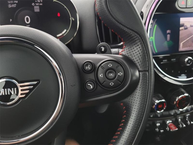 2021 MINI Countryman ClassicImage 12