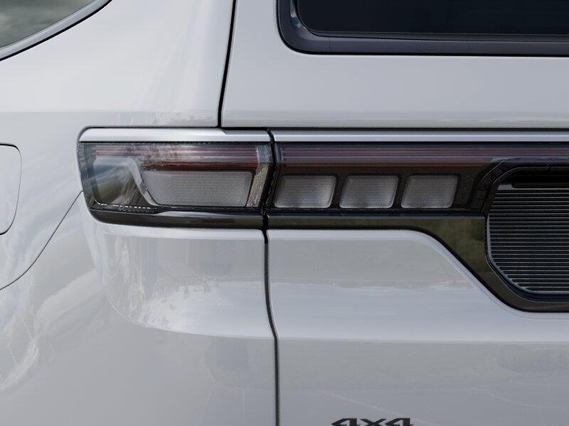 2026 Jeep Grand Wagoneer 4x4Image 9
