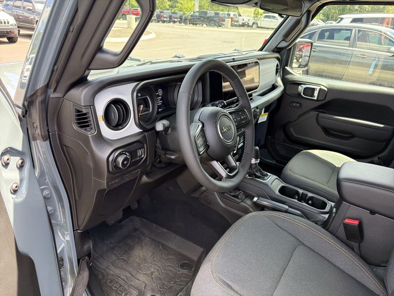New 2026 Jeep Wrangler 2-door Sport SImage 45