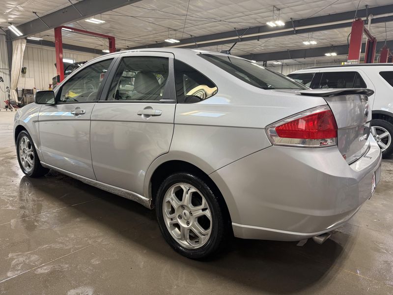 Used 2009 Ford Focus SESImage 5