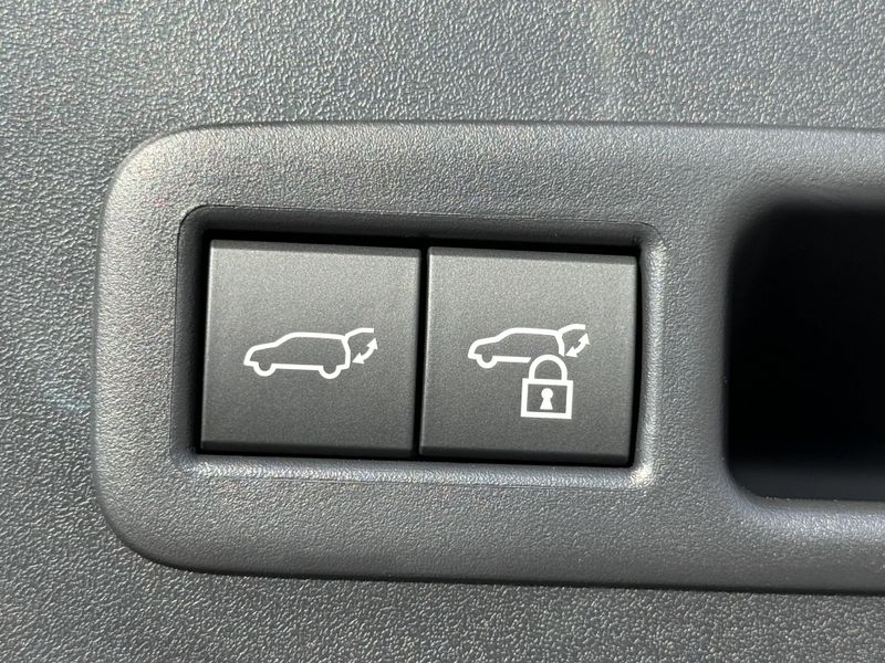 New 2026 Lexus UX 300hImage 14