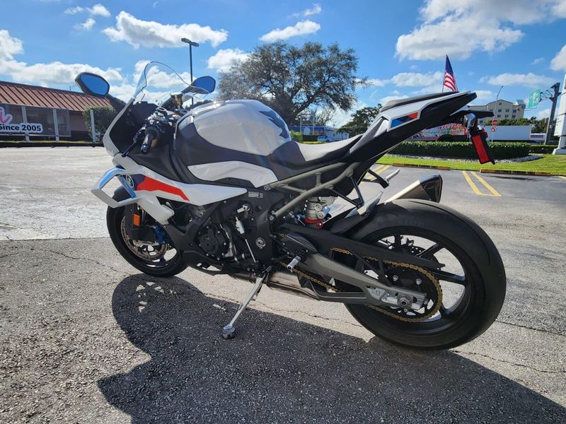 2025 BMW S 1000 RRImage 6