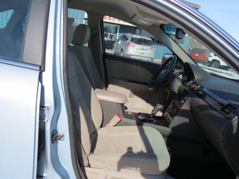 Used 2009 Ford Taurus SEL 4dr SedanImage 7