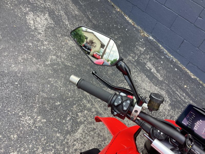 New 2027 Ducati STREETFIGHTER V4 
