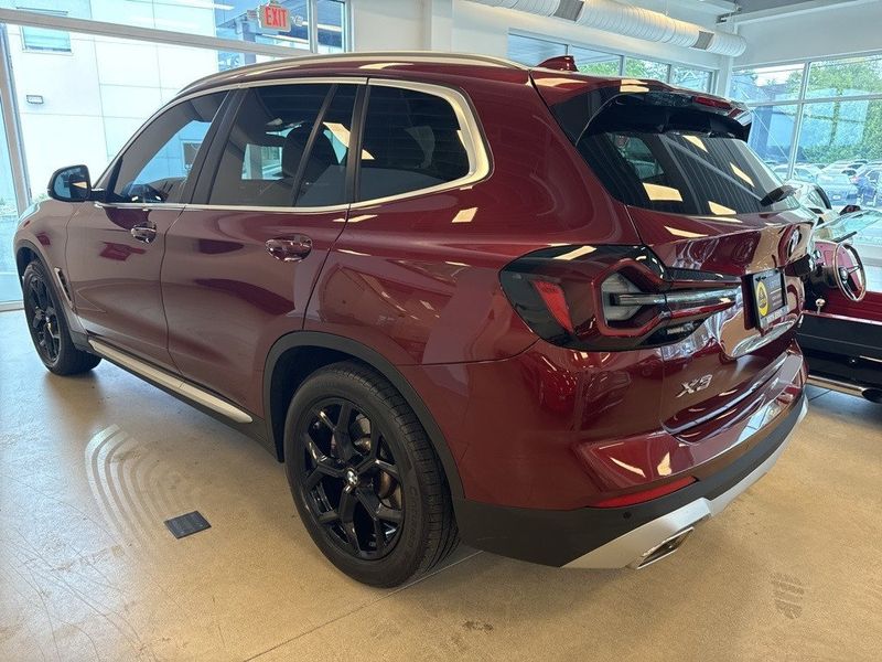 2022 BMW X3 xDrive30iImage 12