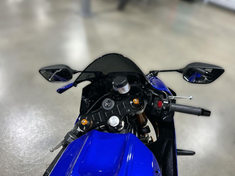 New 2025 Yamaha YZF-R7 Image 19
