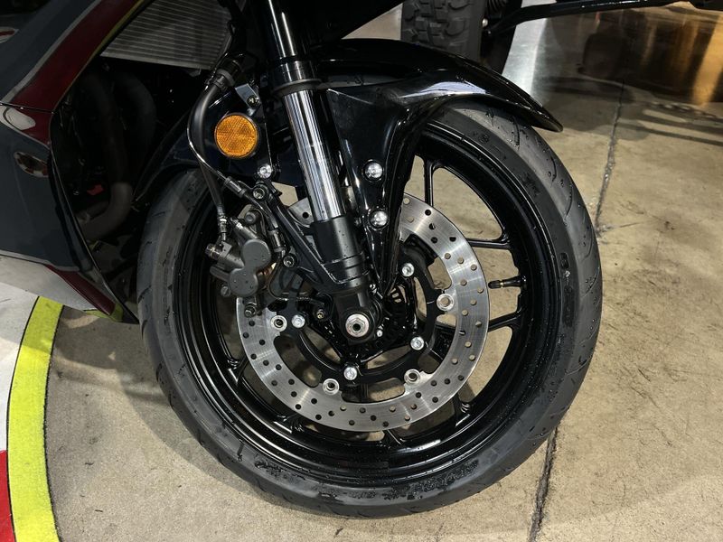 New 2026 Yamaha YZF-R3 ABS Image 16