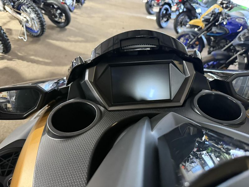 2025 Yamaha FX CRUISER HO W/AUDIO Image 7