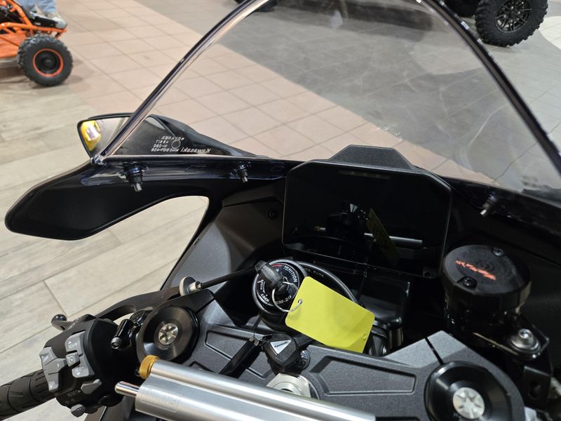 NEW 2026 KAWASAKI NINJA ZX10R ABS Image 16