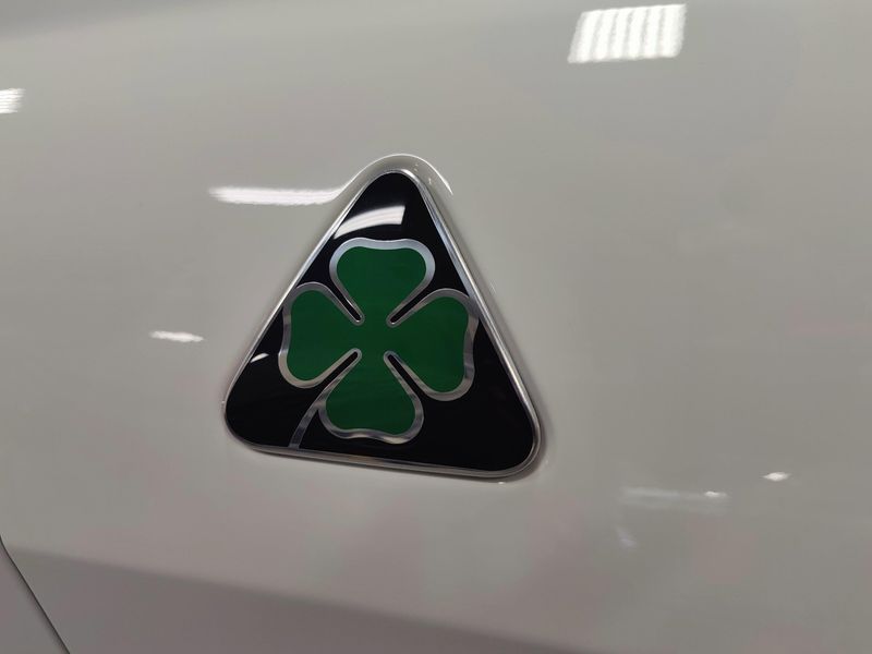 Used 2024 Alfa Romeo Giulia Quadrifoglio Supersport (1 of 66) w/Activ AsstImage 3