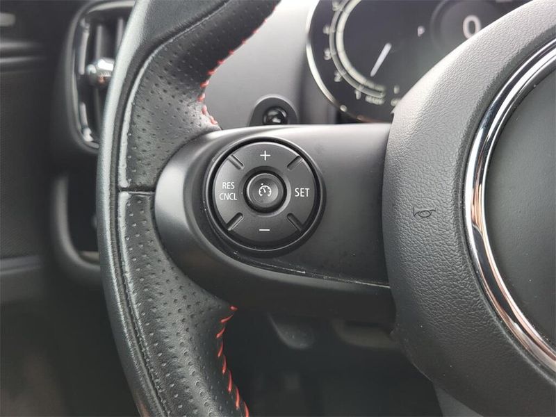 2021 MINI Countryman ClassicImage 14
