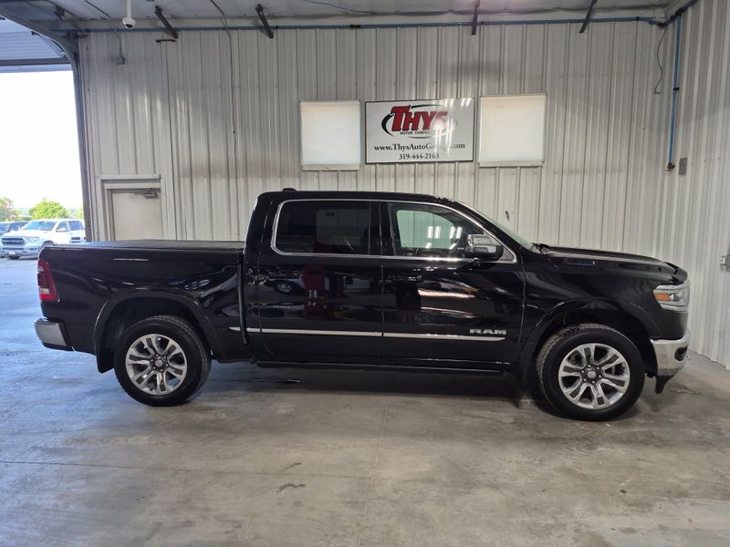 2023 RAM 1500 LimitedImage 1
