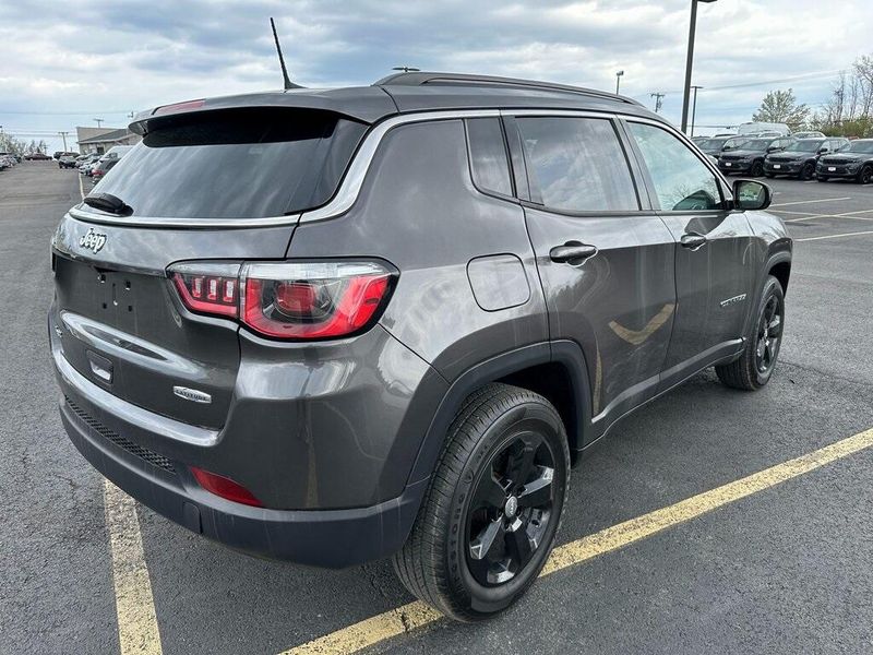 2020 Jeep Compass LatitudeImage 13