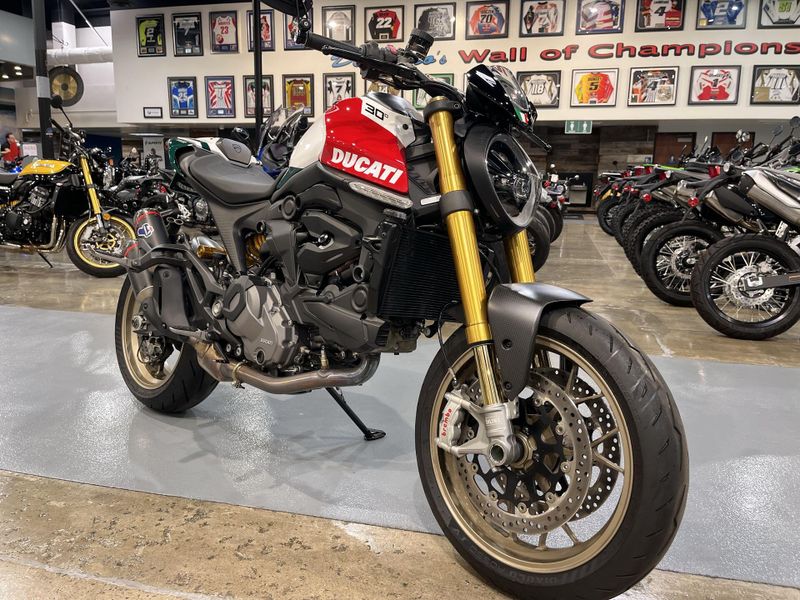 Used 2024 Ducati Monster 937 30TH ANNIVERSARIO Image 24