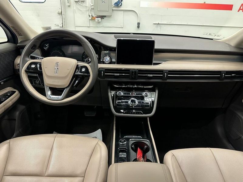 2022 Lincoln Corsair StandardImage 26