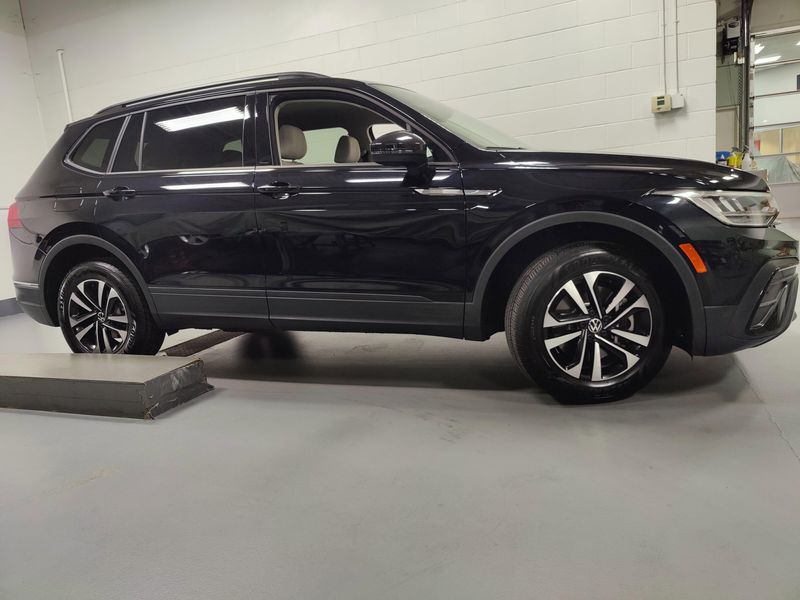 Used 2024 Volkswagen Tiguan S 4-Motion AWDImage 3