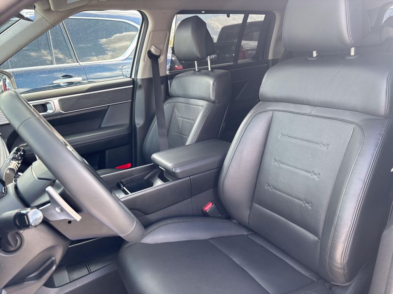 Used 2024 Hyundai Santa Fe LimitedImage 33