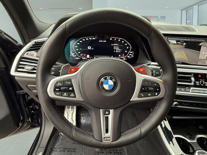 2022 BMW X5 M BaseImage 21