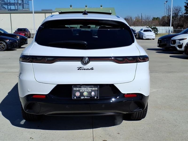 New 2026 Alfa Romeo Tonale Veloce AwdImage 8