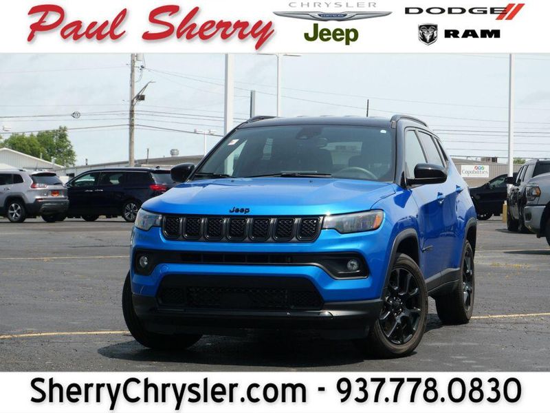 2023 Jeep Compass AltitudeImage 1