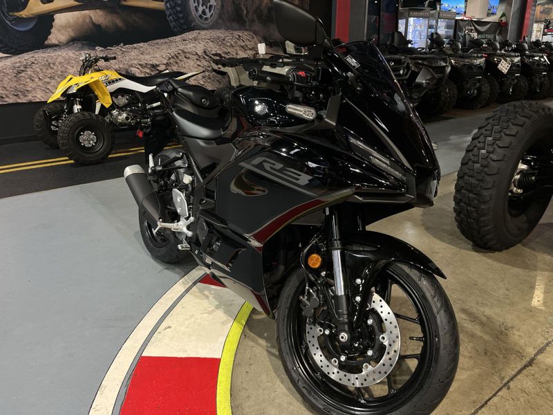New 2026 Yamaha YZF-R3 ABS Image 18