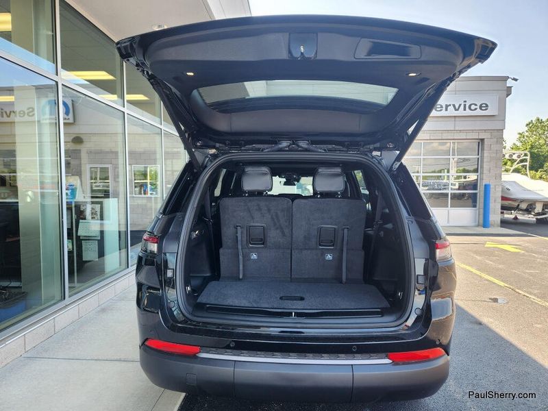 New 2026 Jeep Grand Cherokee L Laredo Altitude 4x4