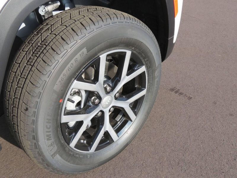 2024 Jeep Grand Cherokee Limited 4x4 in a Bright White Clear Coat exterior color and Taninterior. Militello Motors ​507-200-4344 militellomotors.net 