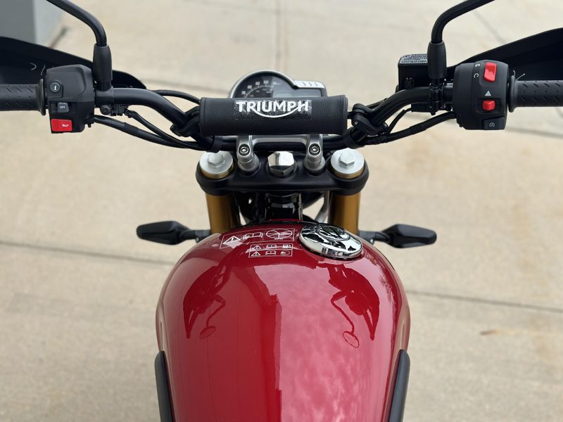 2025 Triumph SCRAMBLER 400 XImage 6