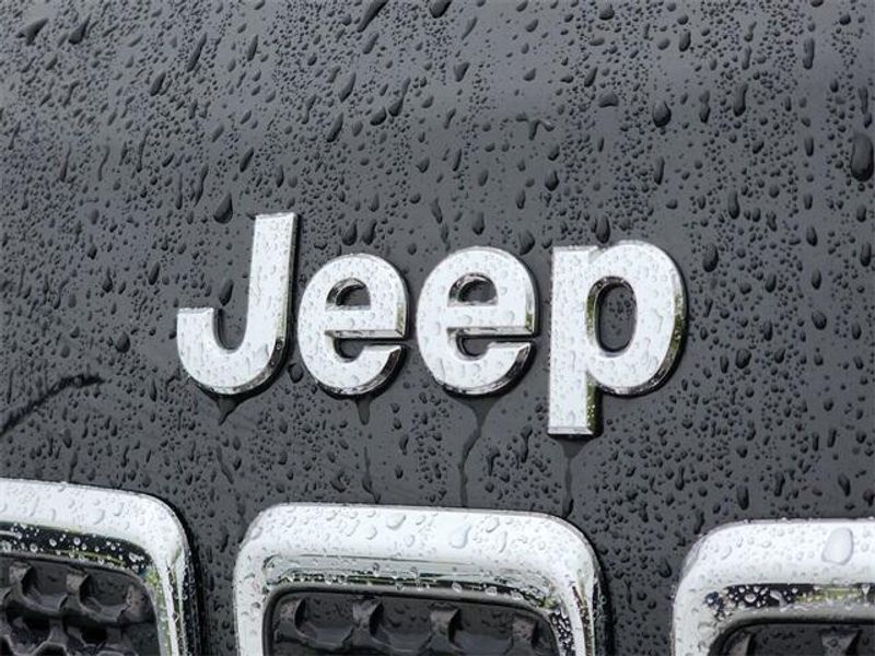 2019 Jeep Cherokee LatitudeImage 32