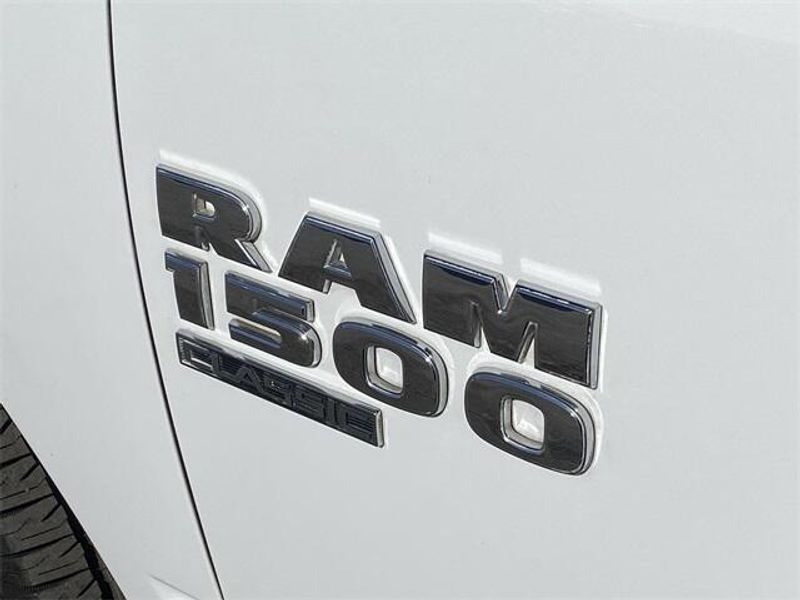 2019 RAM 1500 Classic TradesmanImage 4