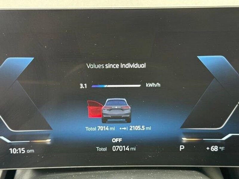 Used 2026 BMW iX xDrive60Image 27