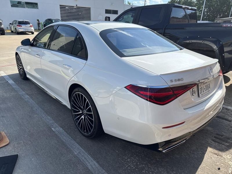 2023 Mercedes-Benz S 580 580Image 4