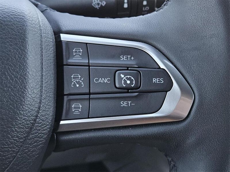 2023 Jeep Compass LimitedImage 22