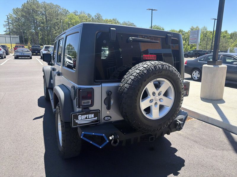 Used 2017 Jeep Wrangler Unlimited SportImage 13