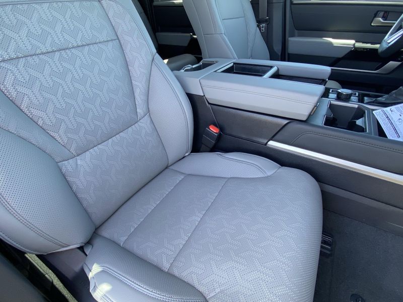 2025 Toyota Tundra LimitedImage 11