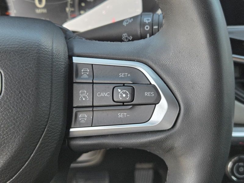Used 2023 Jeep Compass Limited 4x4