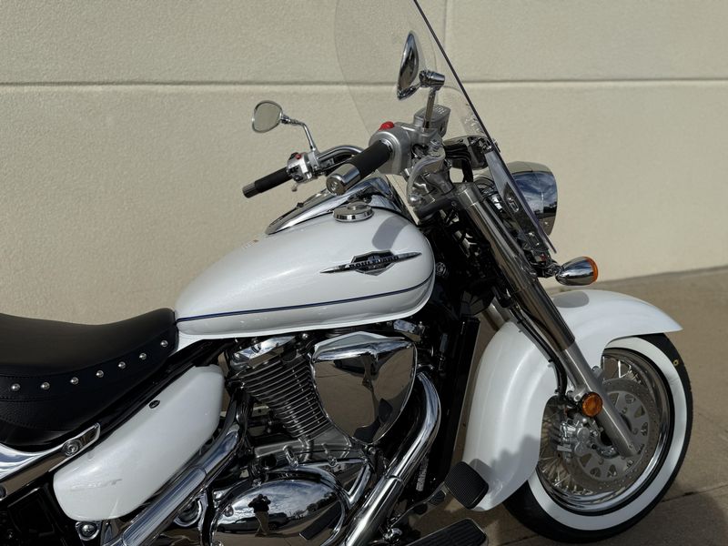 2025 Suzuki BOULEVARD C50T SPECIALImage 8